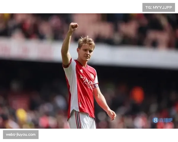 厄德高伤愈回归中场 助力阿森纳控制比赛节奏与组织